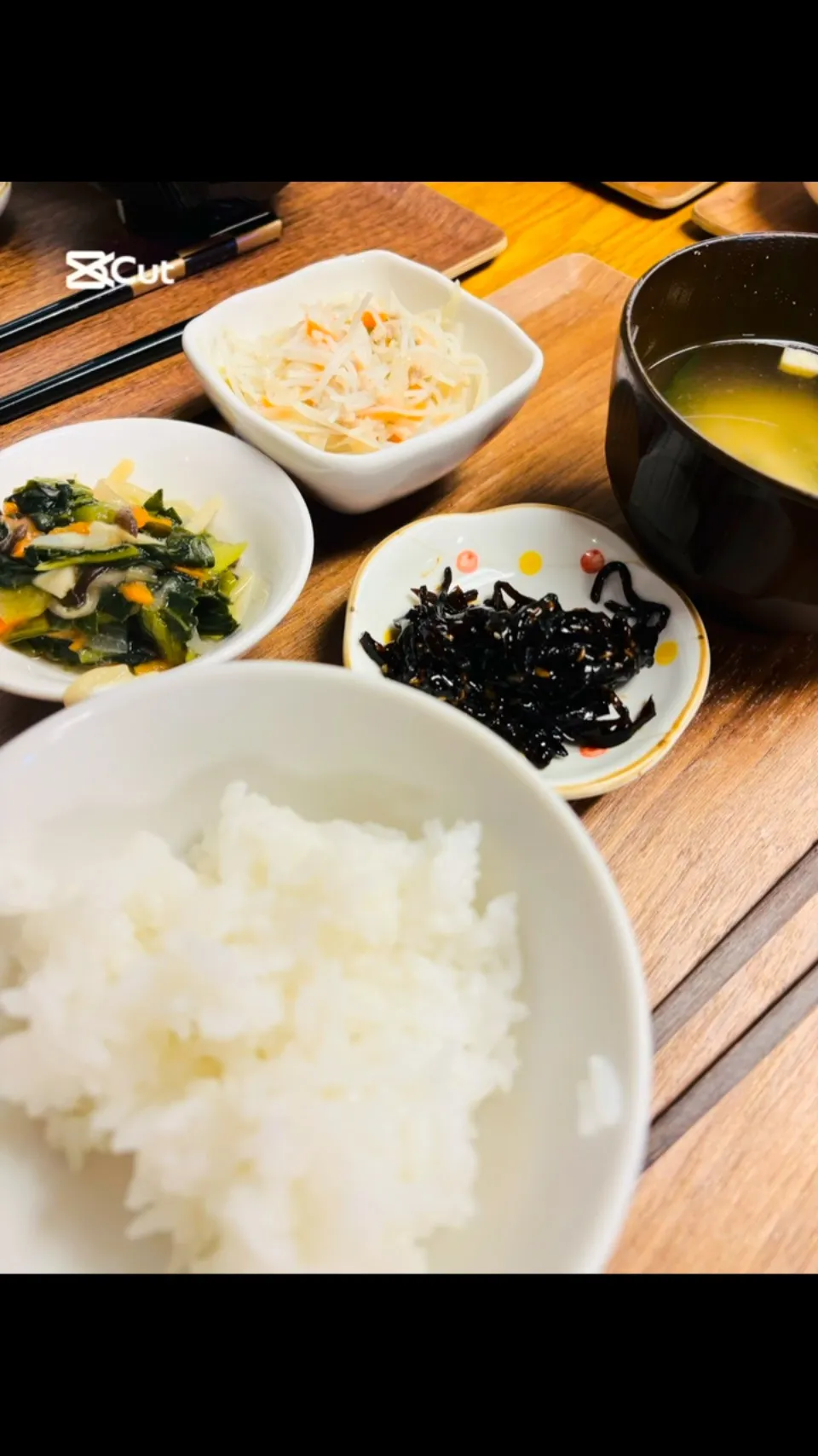 今日の朝食は、、、