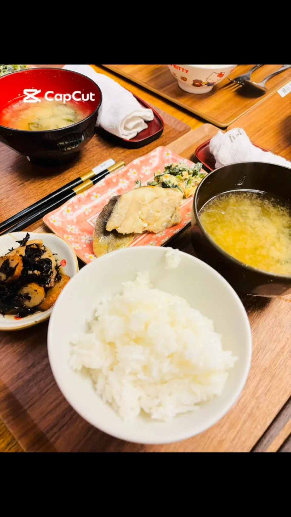 今日の朝食は、、、