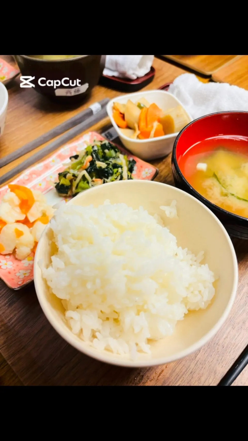 今日の朝食は、、、