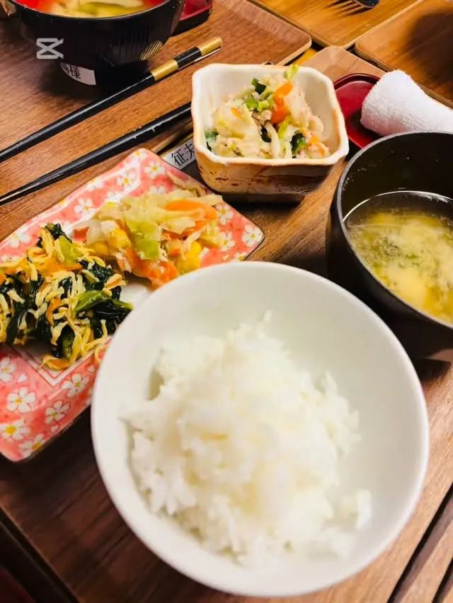 今日の朝食は、、、