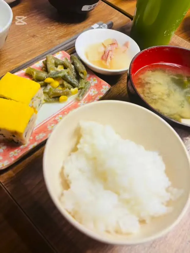 今日の朝食は、、、